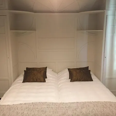 Polaris Villa
